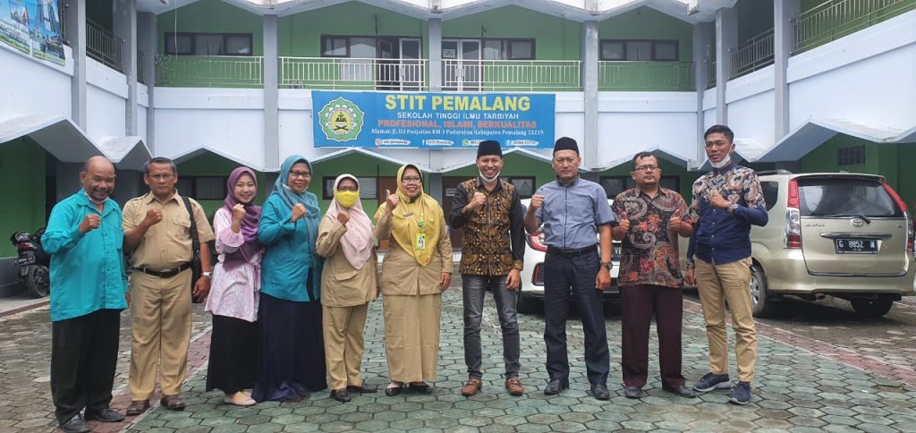 Indonesia Recovery: STIT Pemalang bersama Syafi’i Efendi